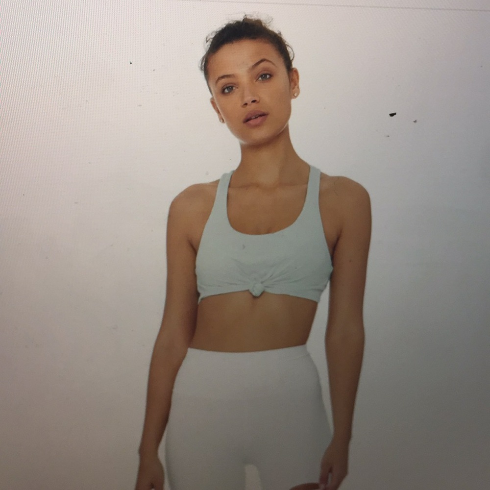 ALO Yoga Knot Bra